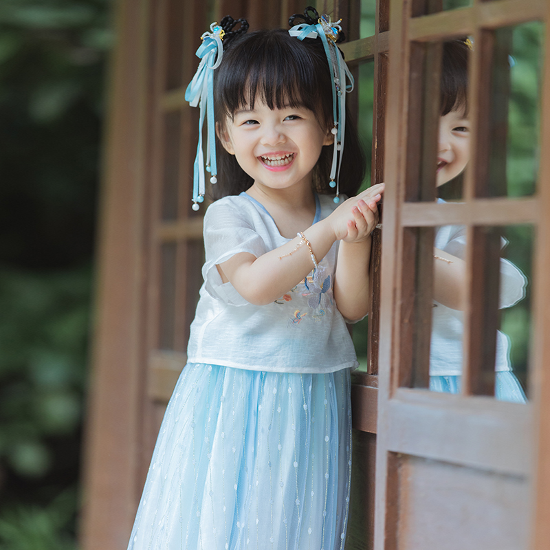 西子问儿童汉服襦裙女童中国风唐装小女孩古风超仙连衣裙汉服琥珀