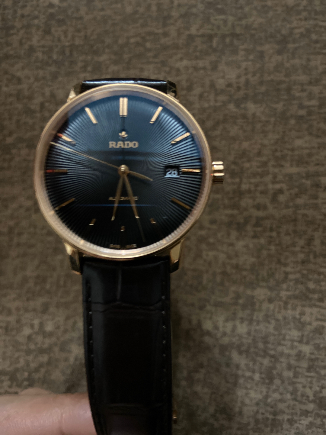 雷达表(rado)瑞士手表 晶璨经典系列皮质表带男士机械