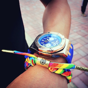 潮牌原创手链ipho选什么牌子好 同款好推荐