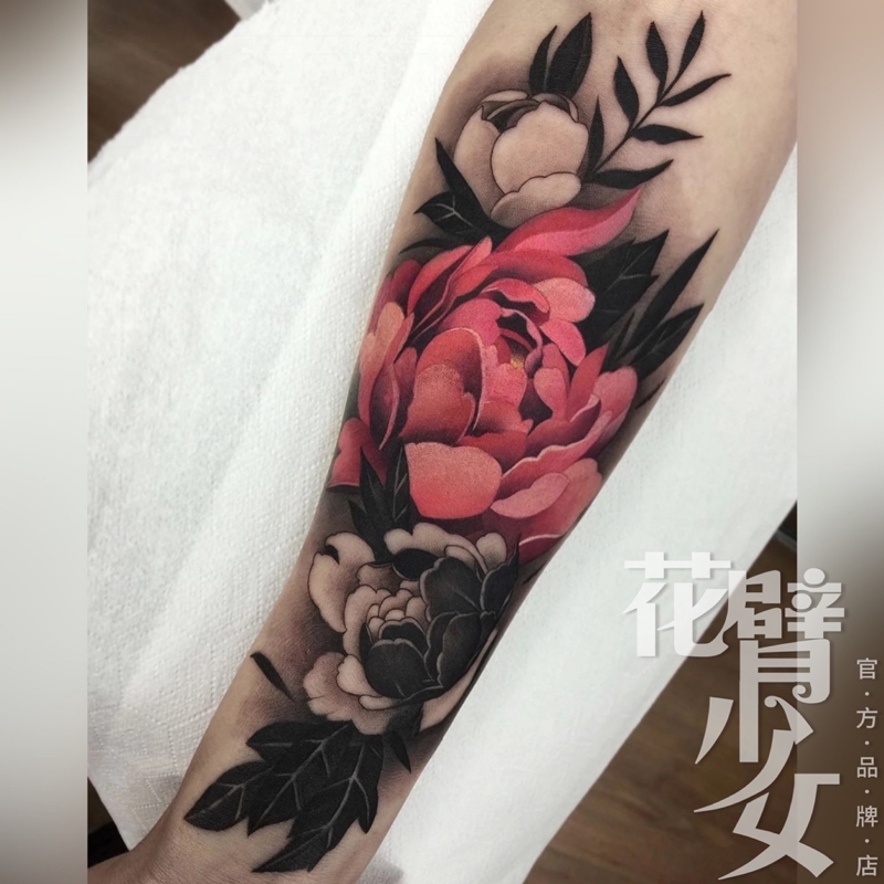 花臂少女tattoo z39 暗黑花朵叶子牡丹手臂胳膊逼真手绘纹身贴