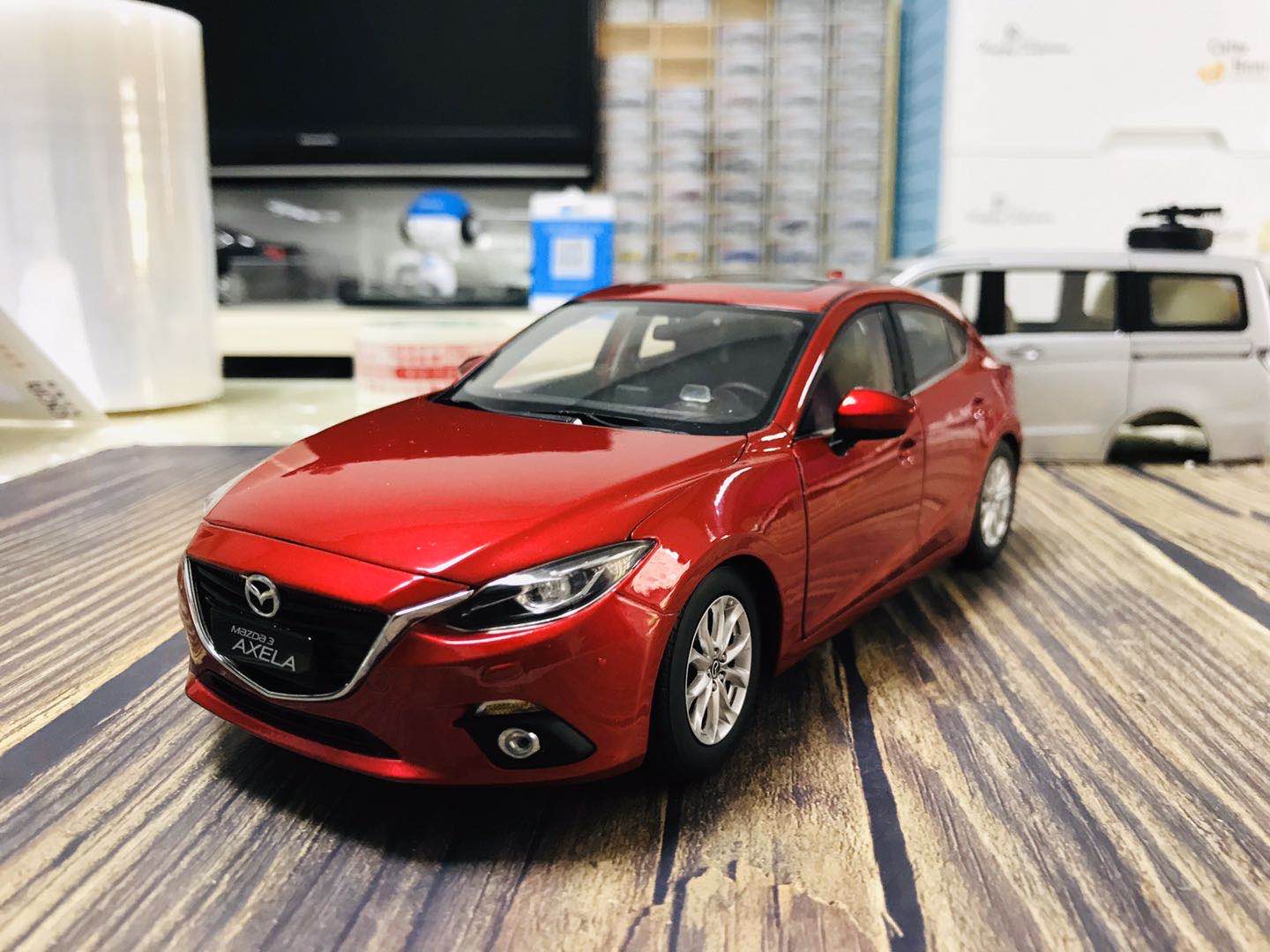 1/18马自达3 昂克赛拉 axela mazda3 车模 模型 两厢 魂动红 绝版