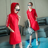 几何图案条纹曲线服装-松学生圆领插肩袖t恤韩