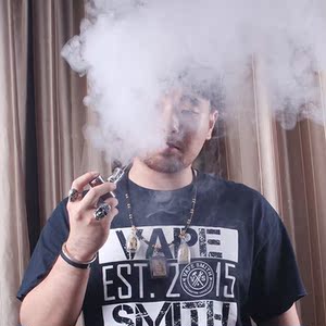 电子烟正品戒烟器大烟雾送烟油选什么牌子好