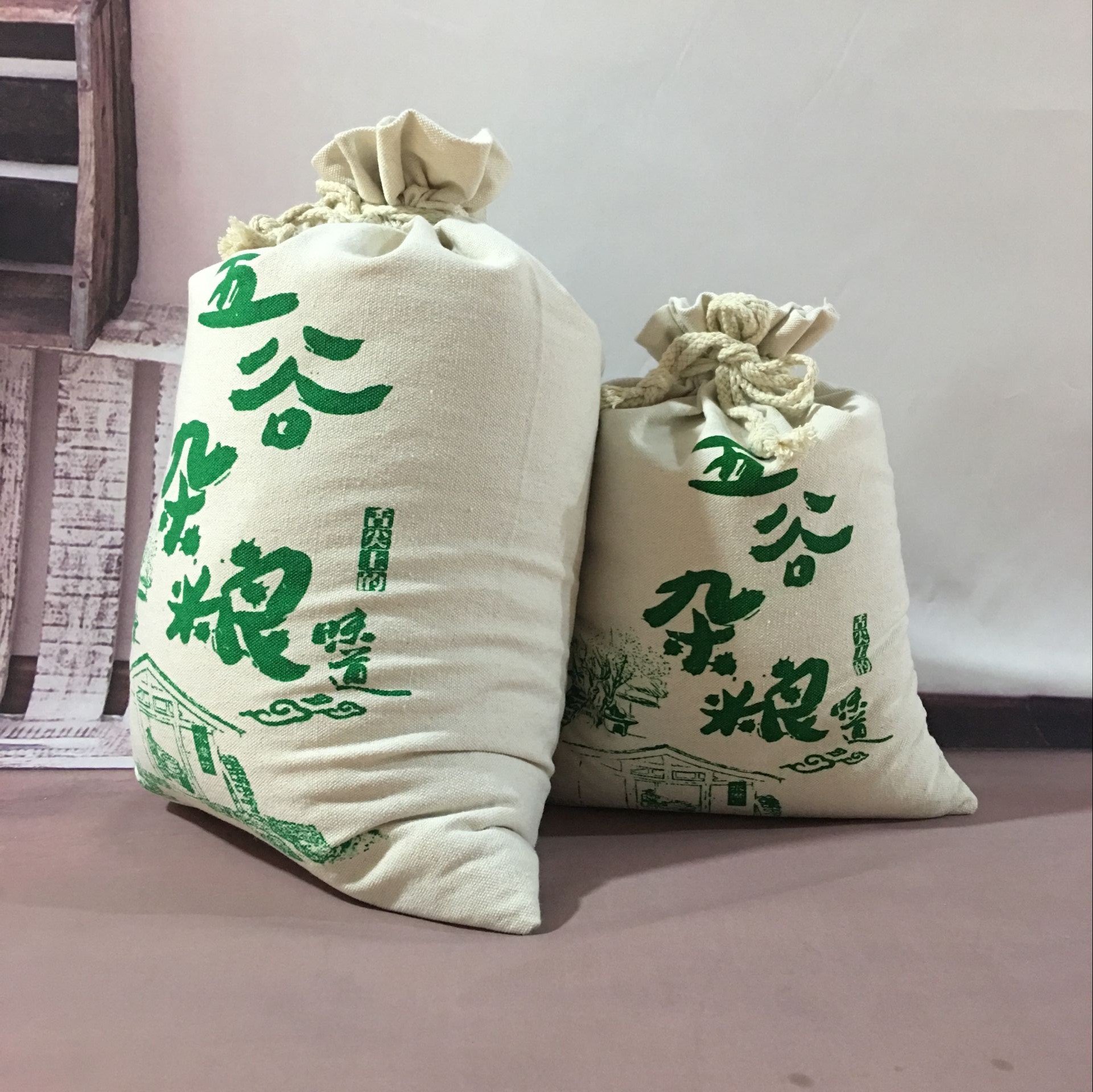 共166 件一袋米20斤大米相关商品