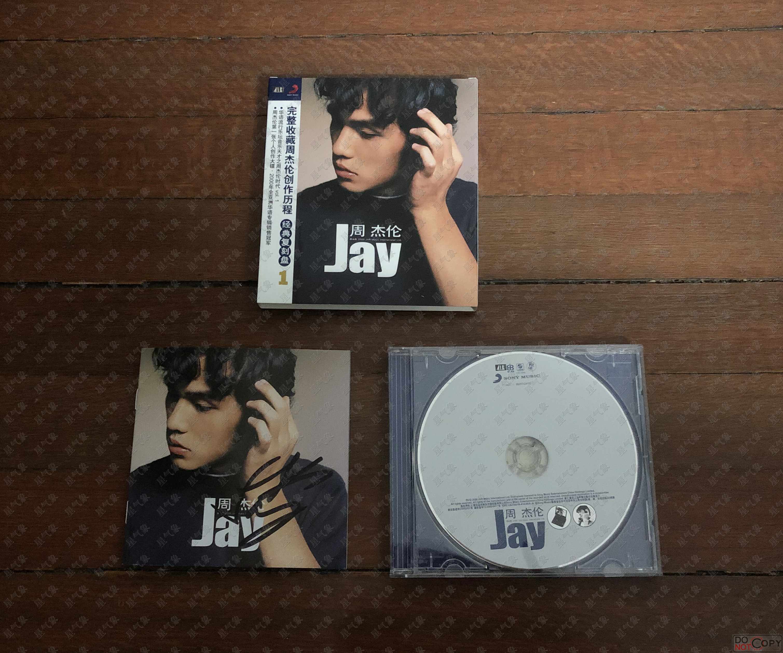 周杰伦 亲笔签名 首张同名专辑 jay 周杰伦 jvr