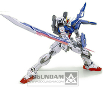 九头 龙桃子 MG 1\/100 STRIKE GUNDAM 剑装