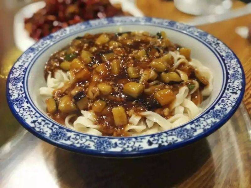 老北京打卤面鸡蛋西红柿茄丁面商用店长推荐小吃技术配方教程