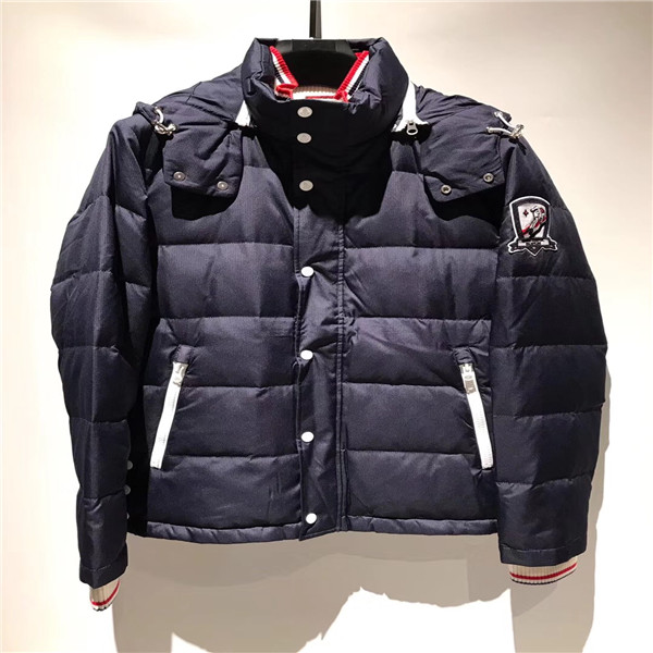 共166 件奢侈品羽绒服服相关商品
