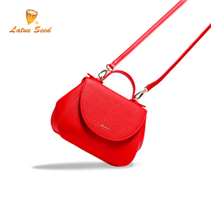 劳斯帅特斜挎包牛皮女包小选什么牌子好 同款