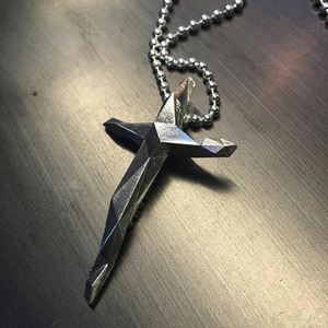 代购欧美潮牌暗黑十字架纯选什么牌子好 同款